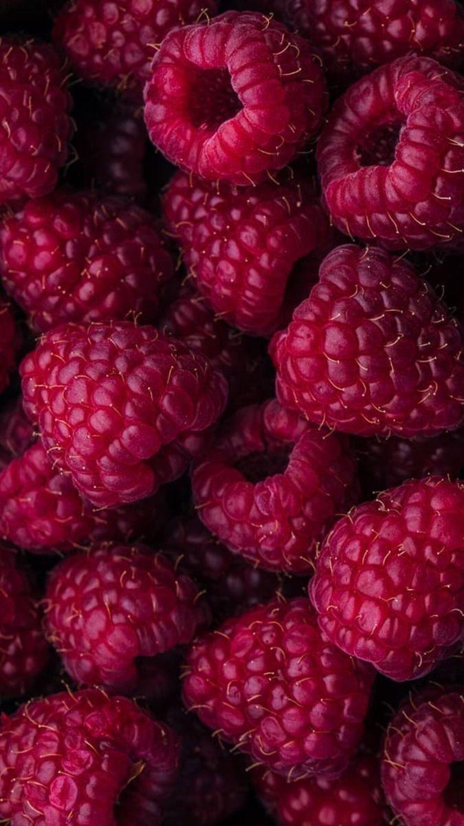 Orchard's Whisper: Exotic Berry Ensemble
